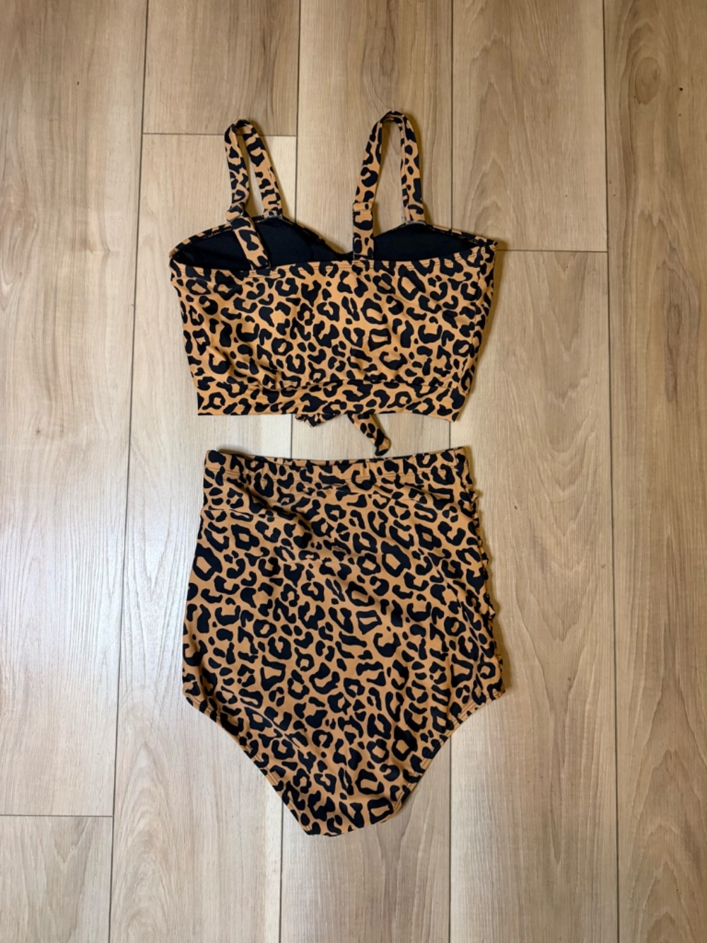 Coral Reef Leopard Print Bikini Set Size Small High Waisted Ruched - Picture 3 of 4